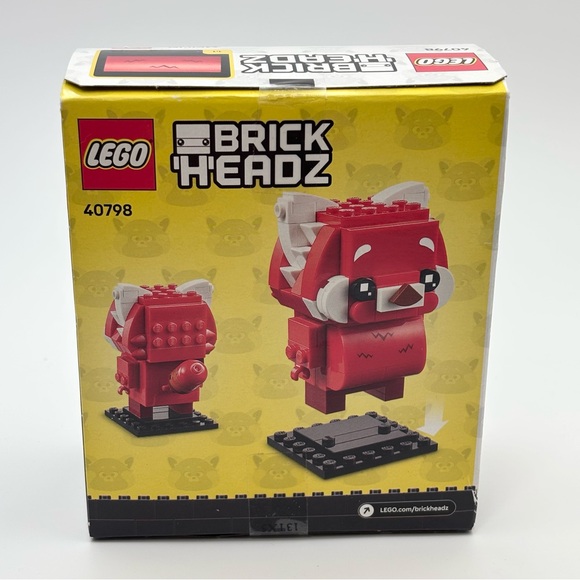 LEGO Turning Red BrickHeadz Disney Red Panda Mei Set # 40798 Sealed/Unopened - Picture 3 of 7